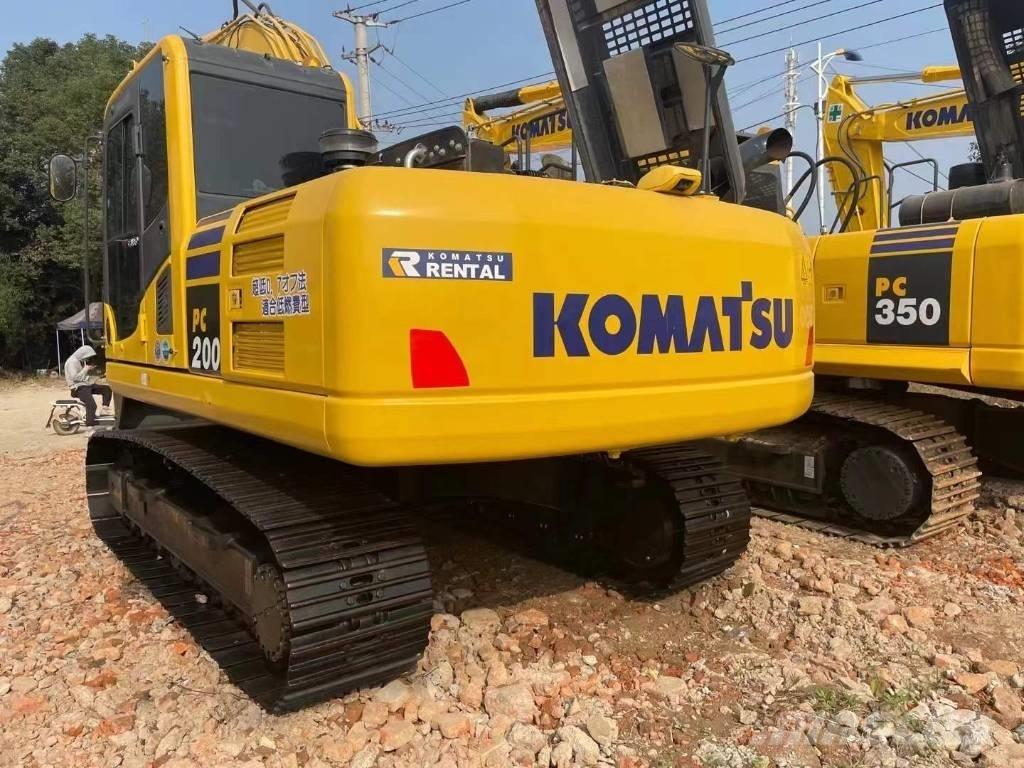 Komatsu PC 200 8N Εκσκαφείς με ερπύστριες