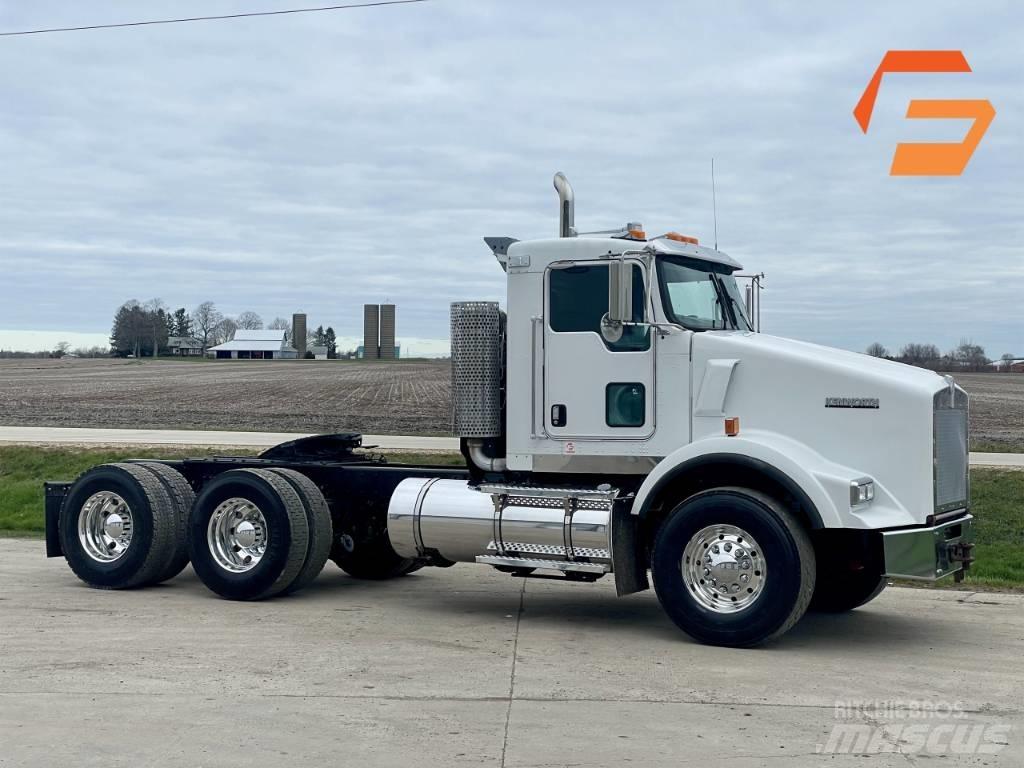 Kenworth T800 Τράκτορες