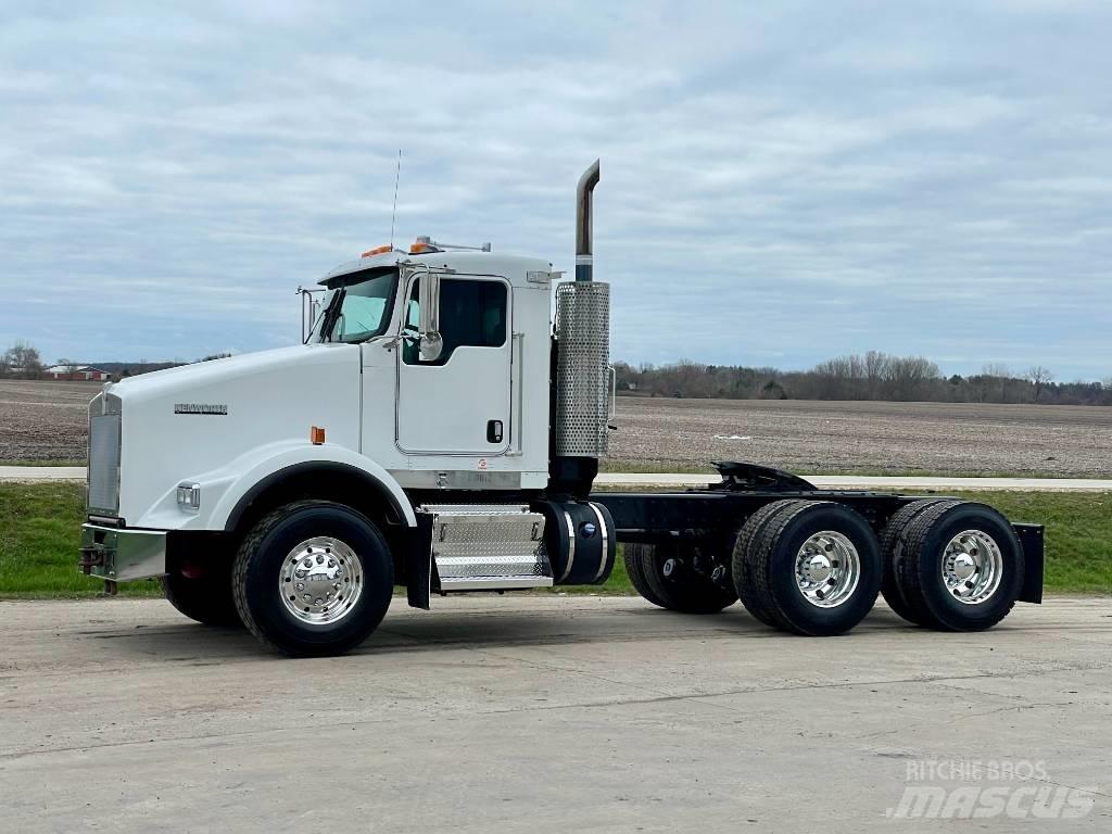 Kenworth T800 Τράκτορες