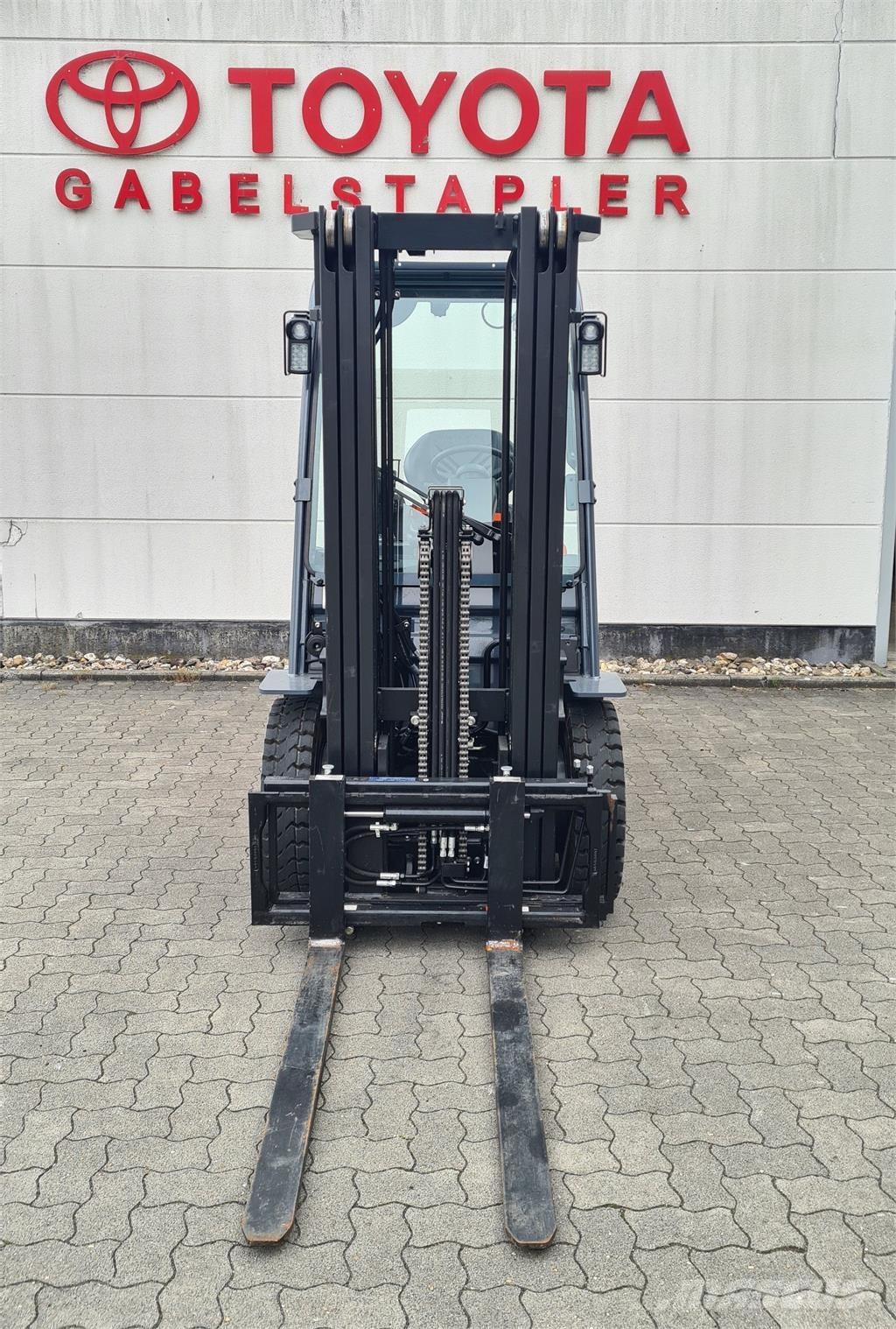 Toyota 52-8FDF25 Πετρελαιοκίνητα Κλαρκ