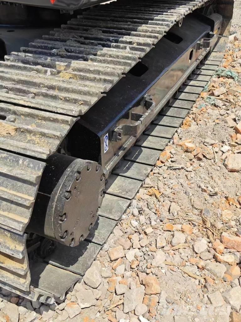 Hitachi ZX200 Εκσκαφείς με ερπύστριες