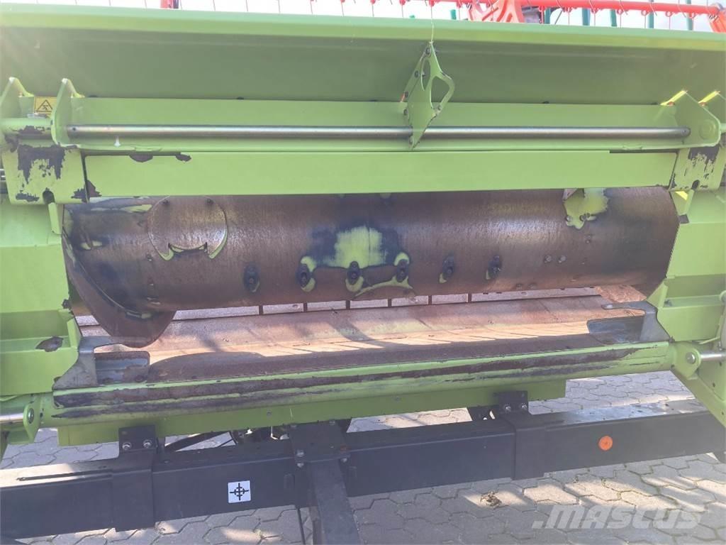 CLAAS Lexion 650 Θεριζοαλωνιστικές μηχανές