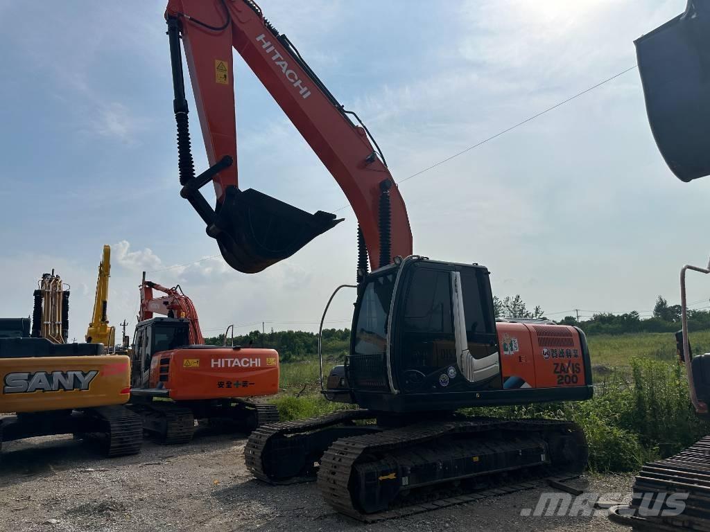 Hitachi ZX200 Εκσκαφείς με ερπύστριες