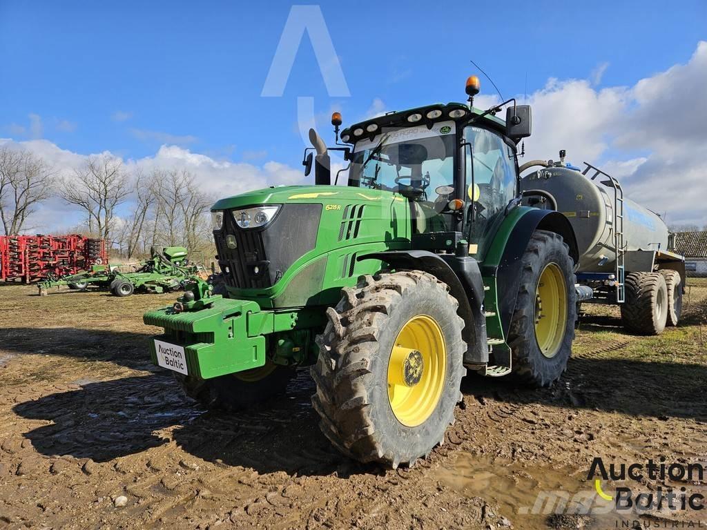 John Deere 6215 R Τρακτέρ