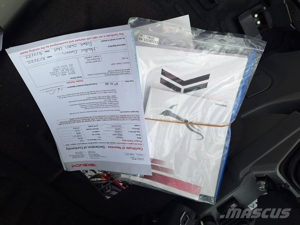 Takeuchi TB 225 Εκσκαφάκι (διαβολάκι) < 7t