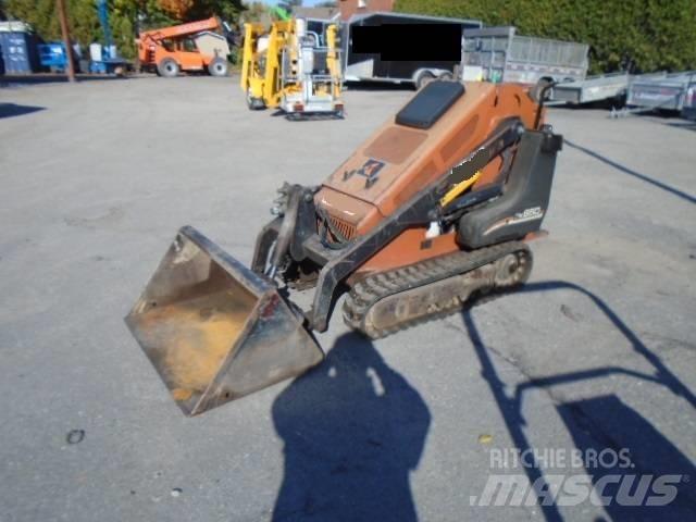 Ditch Witch SK 650 Φορτωτάκια