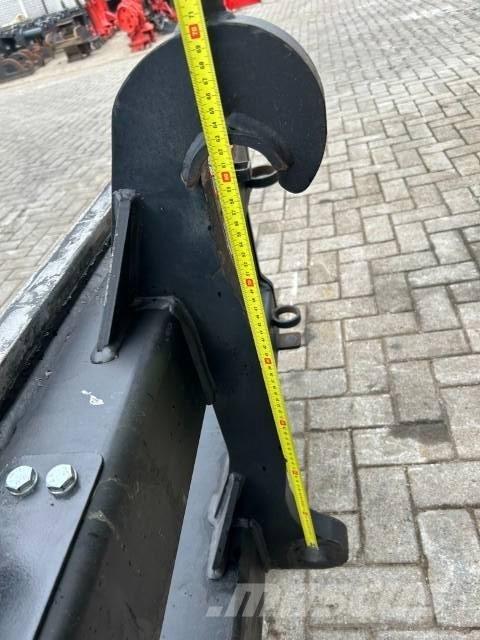 Volvo L 90 / L 120 Δικράνες