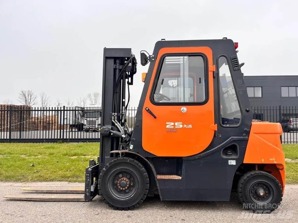 Doosan D25G PLUS Περονοφόρα ανυψωτικά κλαρκ - άλλα