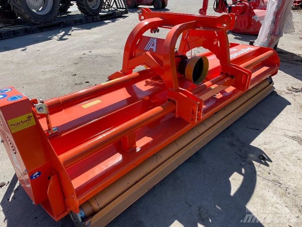 Agrimaster RV 320 Χορτοκοπτικά και κορυφολόγοι βοσκοτόπων
