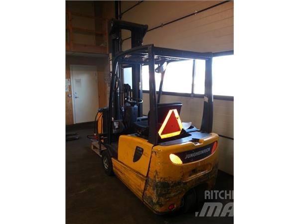 Jungheinrich EFG216K Ηλεκτρικά περονοφόρα ανυψωτικά κλαρκ
