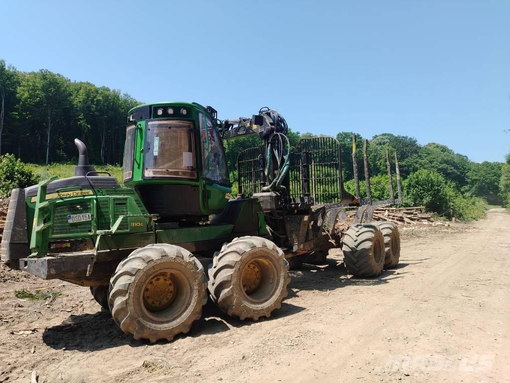 John Deere 1110 Μεταφορείς ξυλείας