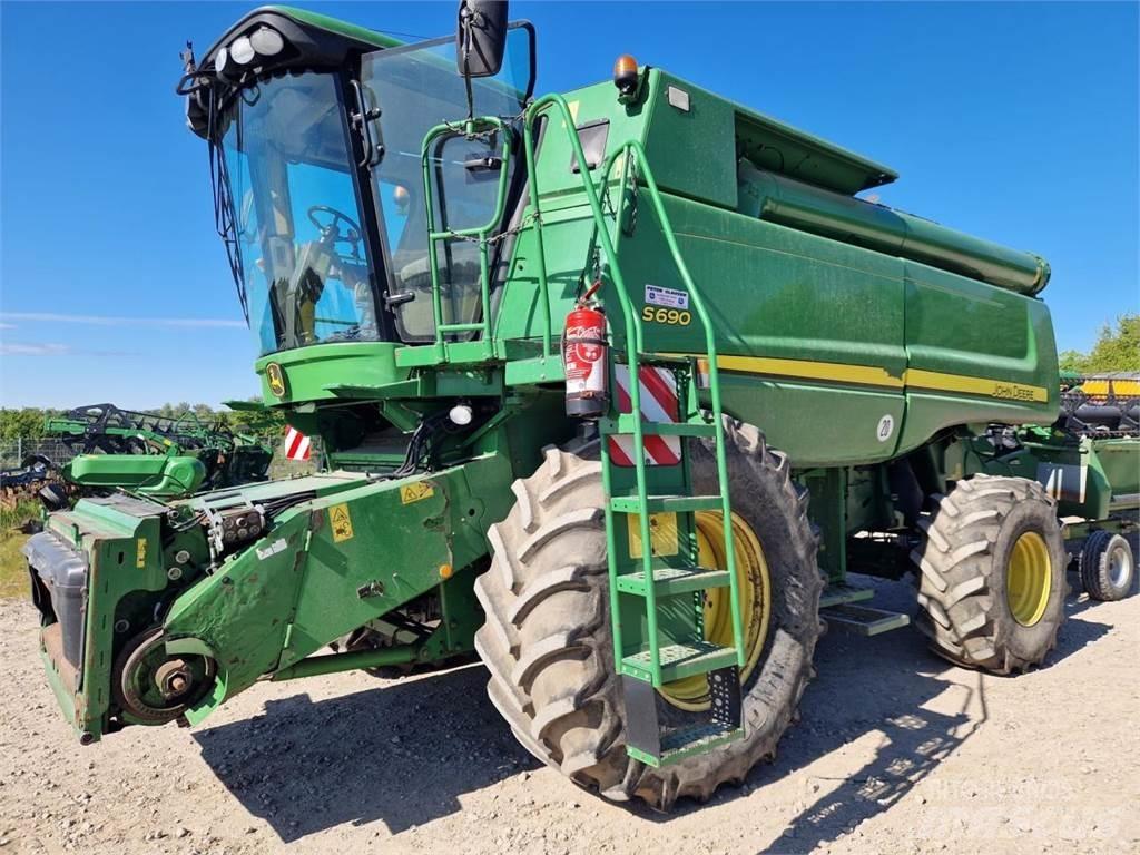 John Deere S690 Θεριζοαλωνιστικές μηχανές