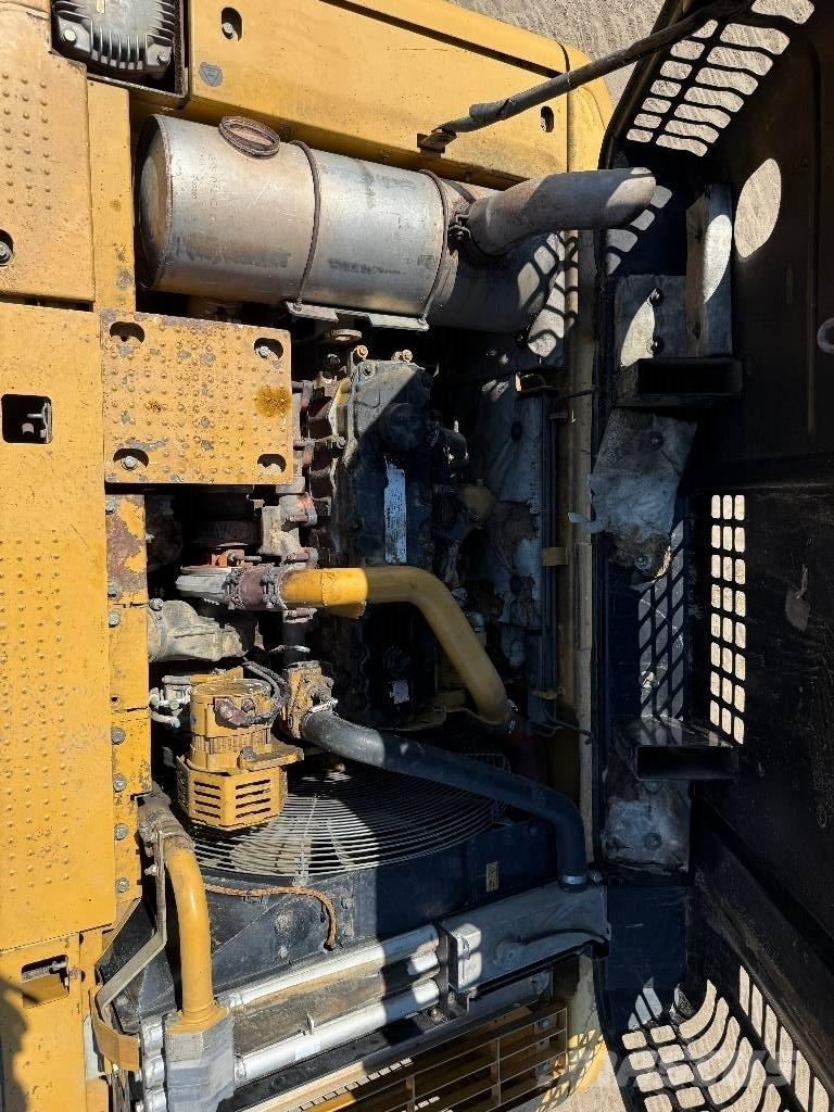CAT 324 D Εκσκαφείς με ερπύστριες