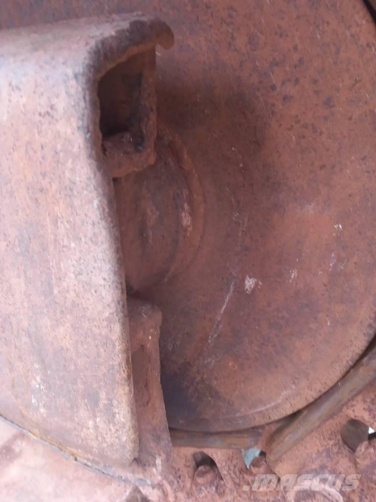 Komatsu PC210LC-10 Εκσκαφείς με ερπύστριες