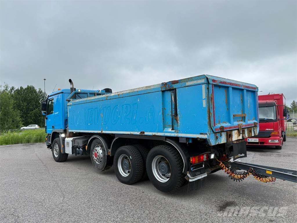 Sisu DK12M 8X4 Φορτηγά Ανατροπή