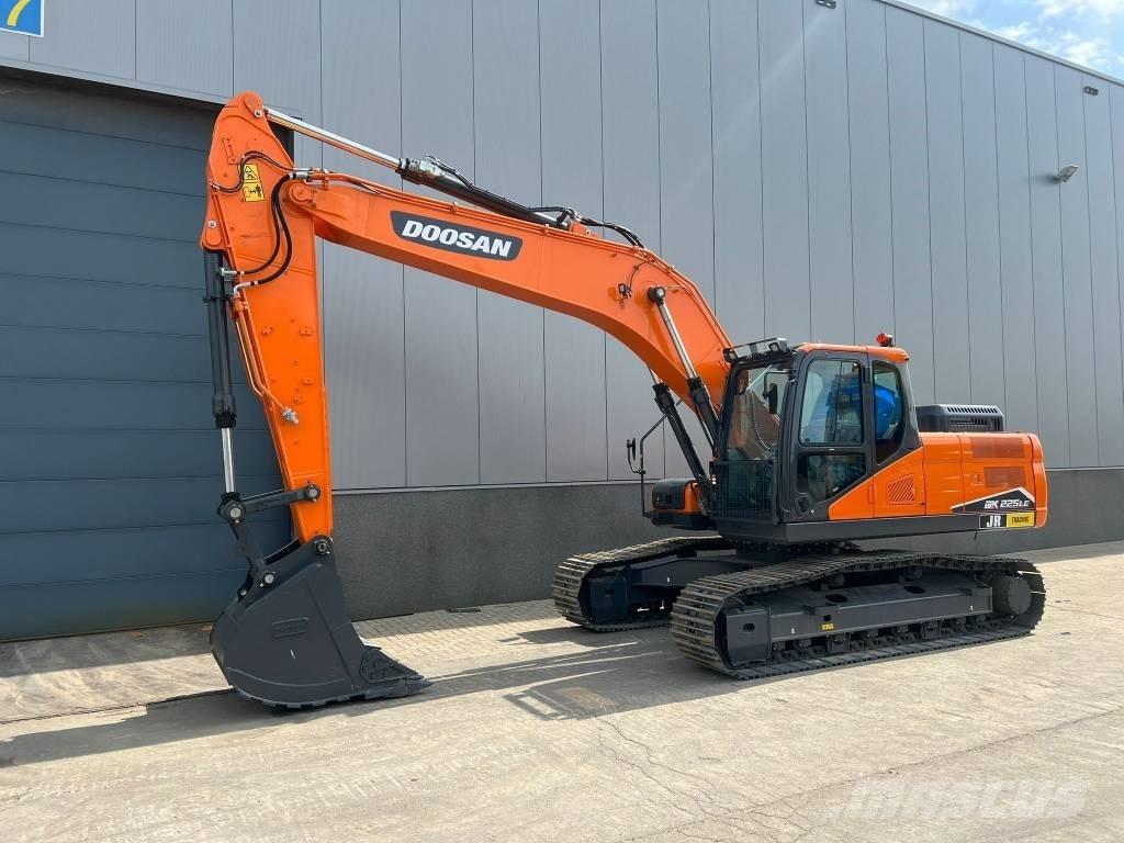 Doosan DX 225 LC-7M Εκσκαφείς με ερπύστριες