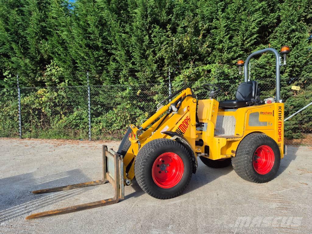 Knikmops KM 130 Φορτωτές με λάστιχα (Τροχοφόροι)