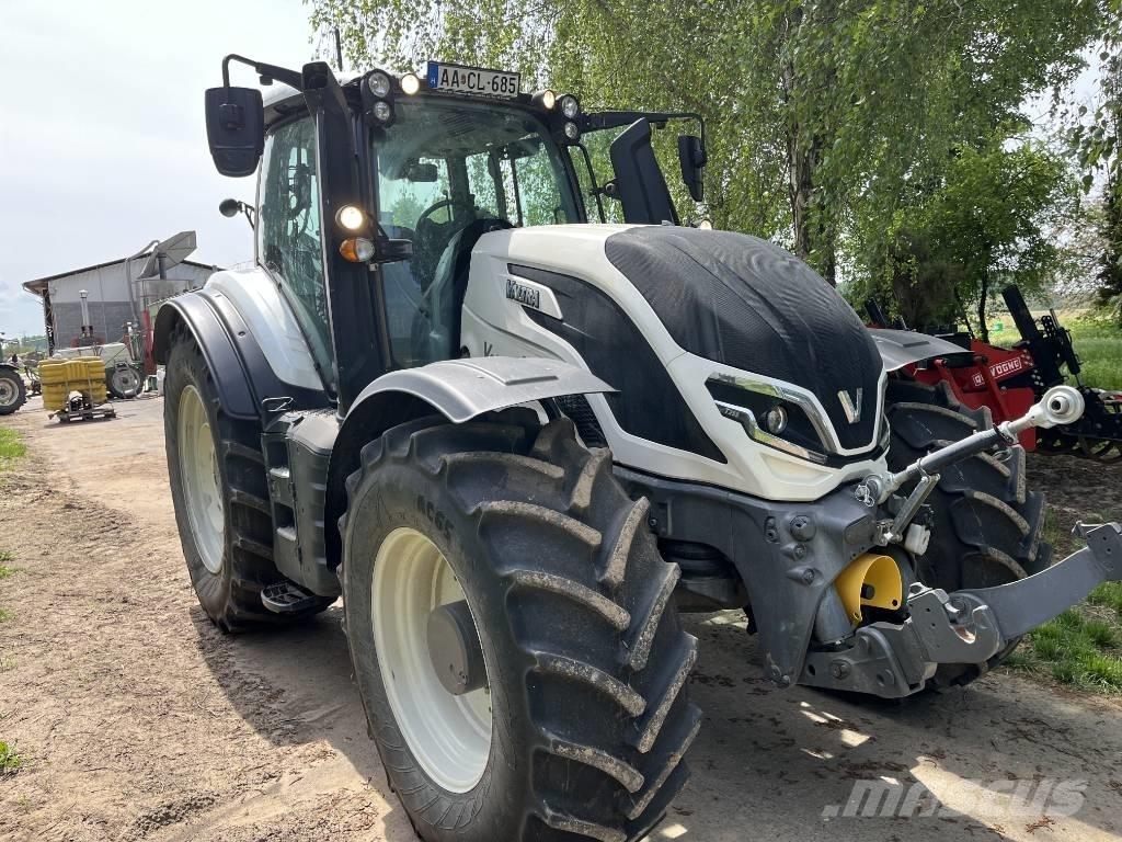 Valtra T 255 Τρακτέρ