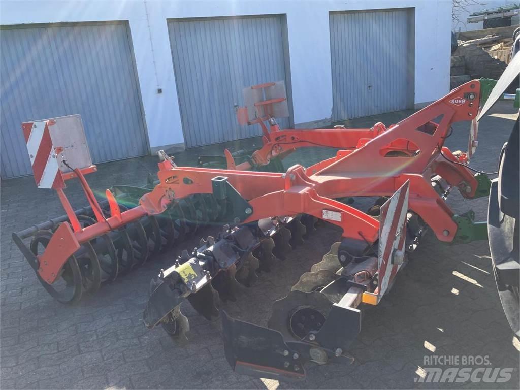 Kuhn 303 Δισκοσβάρνες