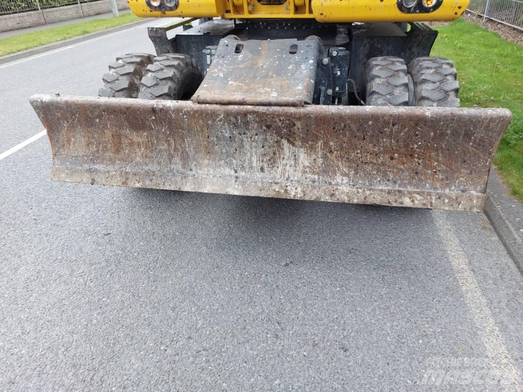 Komatsu PW148-11 Εκσκαφείς με τροχούς - λάστιχα