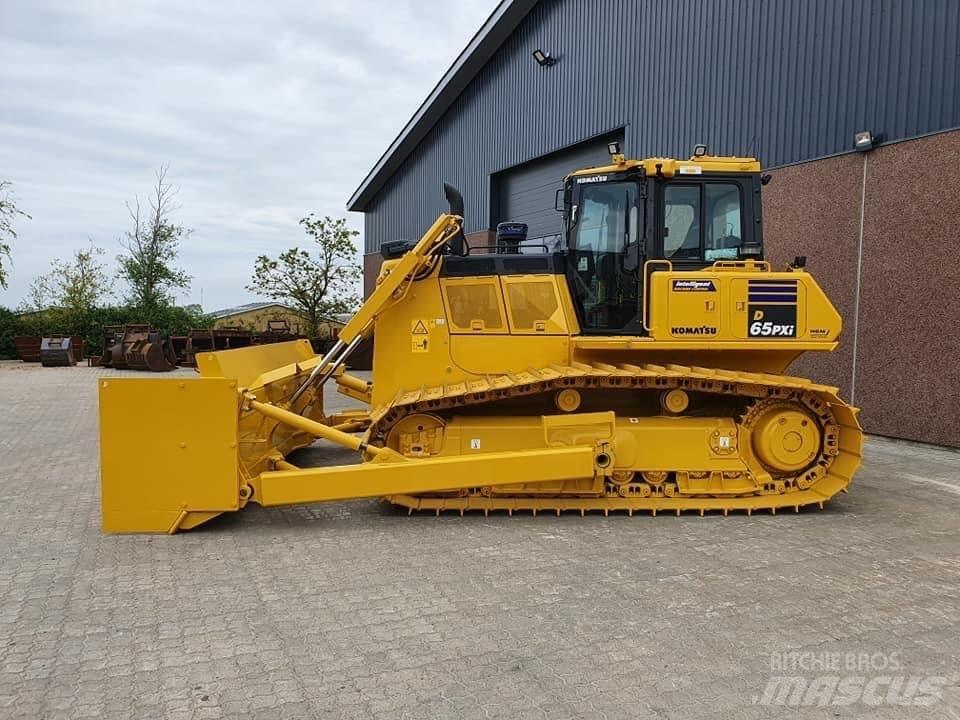 Komatsu D 65 PX-17 Μπουλντόζες με ερπύστριες