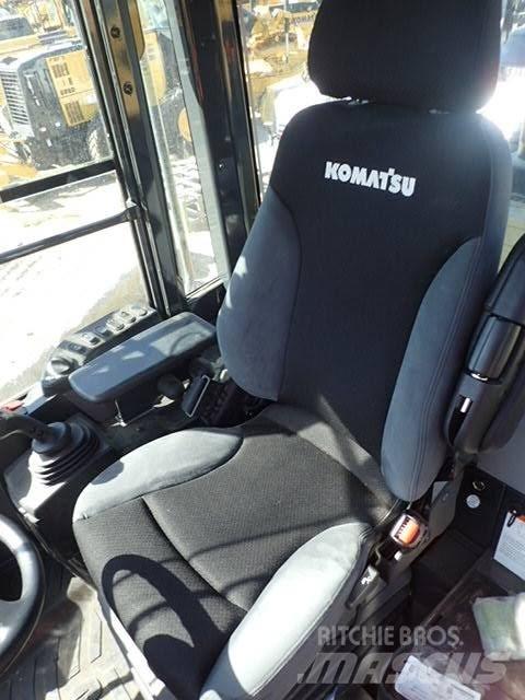 Komatsu WA320-8 Φορτωτές με λάστιχα (Τροχοφόροι)