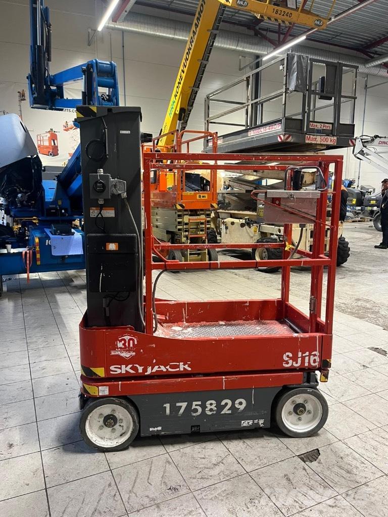 SkyJack SJ 16 Ανυψωτήρες ψαλιδωτής άρθρωσης