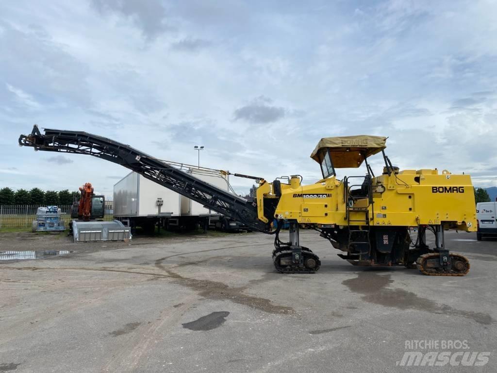 Bomag BM 1000/30 Επεξεργασίας επίστρωσης ασφάλτου