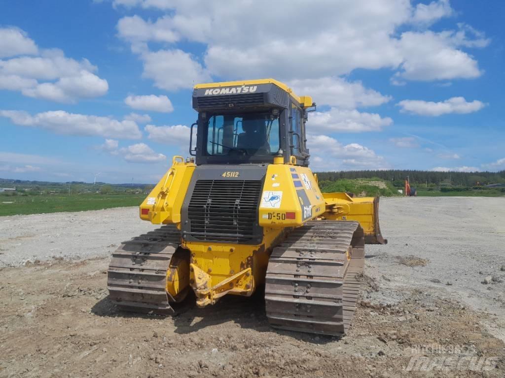 Komatsu D61 PX-24 Μπουλντόζες με ερπύστριες