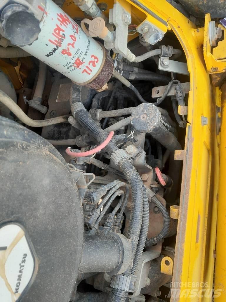 Komatsu D61 PX-24 Μπουλντόζες με ερπύστριες