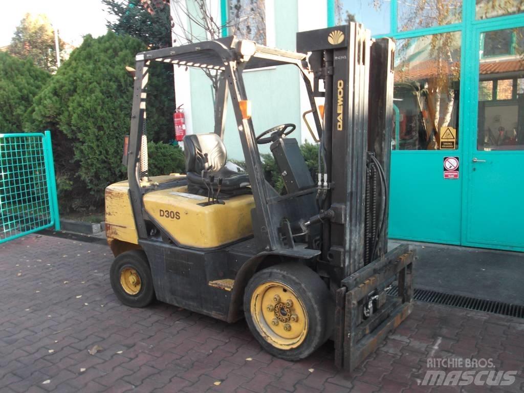 Daewoo D30S3 V-2372 Πετρελαιοκίνητα Κλαρκ