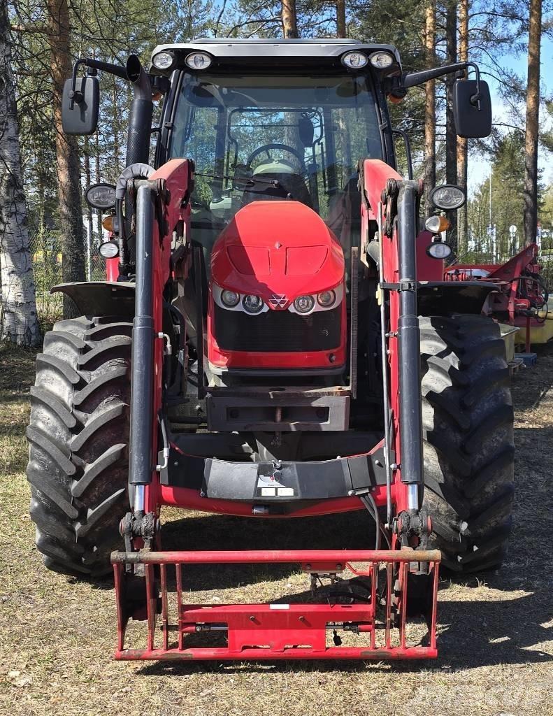 Massey Ferguson 5613 Τρακτέρ