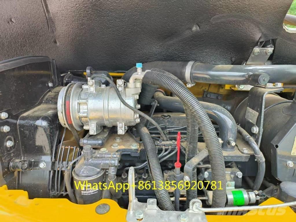 Komatsu PC 78 US Εκσκαφάκι (διαβολάκι) < 7t