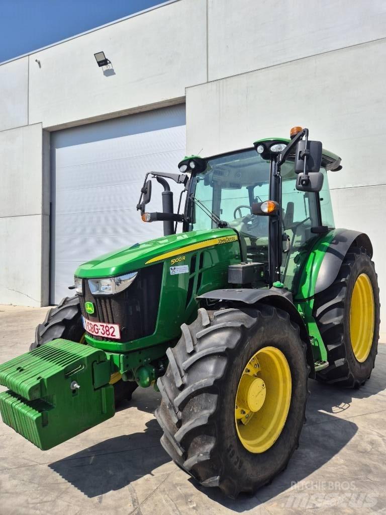 John Deere 5100 R Τρακτέρ