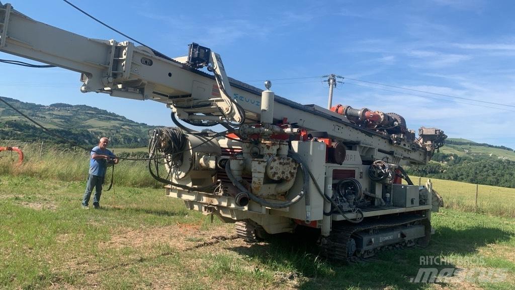 Comacchio MC 900 P1 Εξοπλισμός γεωτρήσεων ύδατος