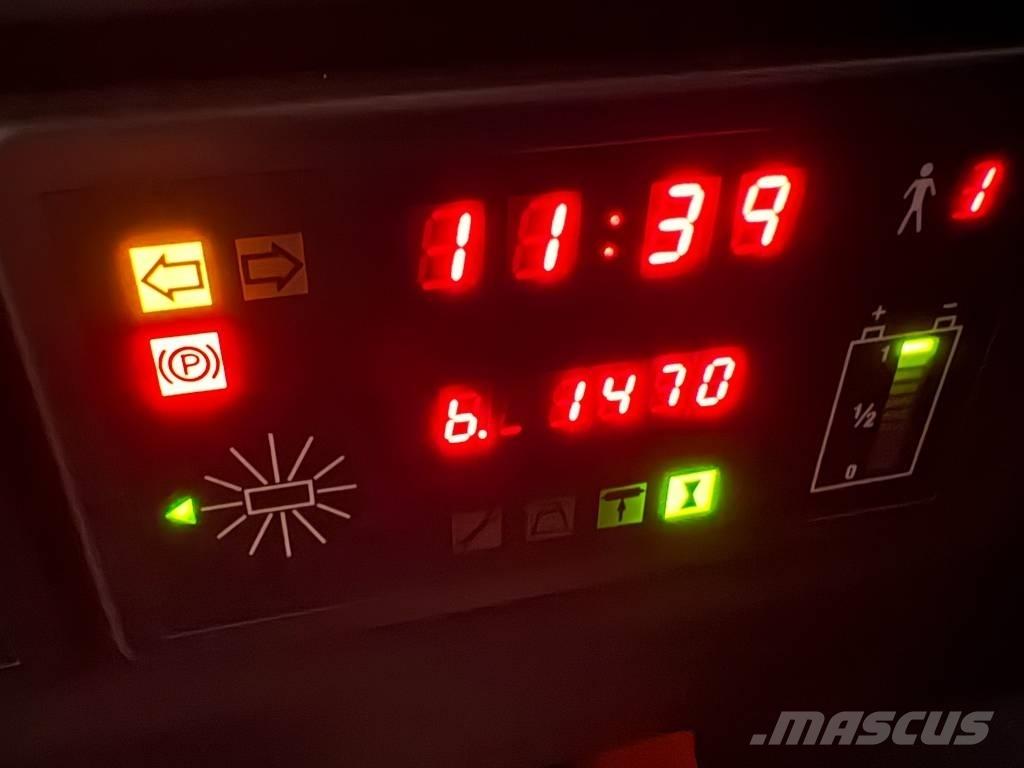 Toyota RRE 140 Ανυψωτικά στενών δρόμων