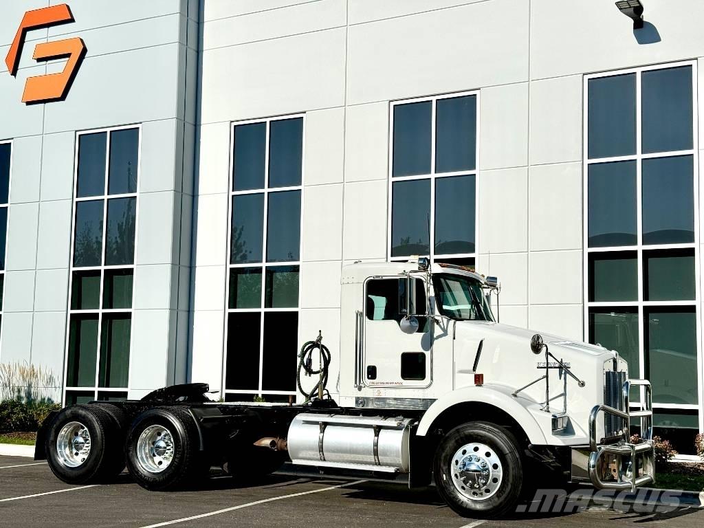 Kenworth T 800 Τράκτορες