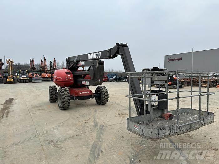 Manitou 200ATJ Ανυψωτήρες με αρθρωτό βραχίονα