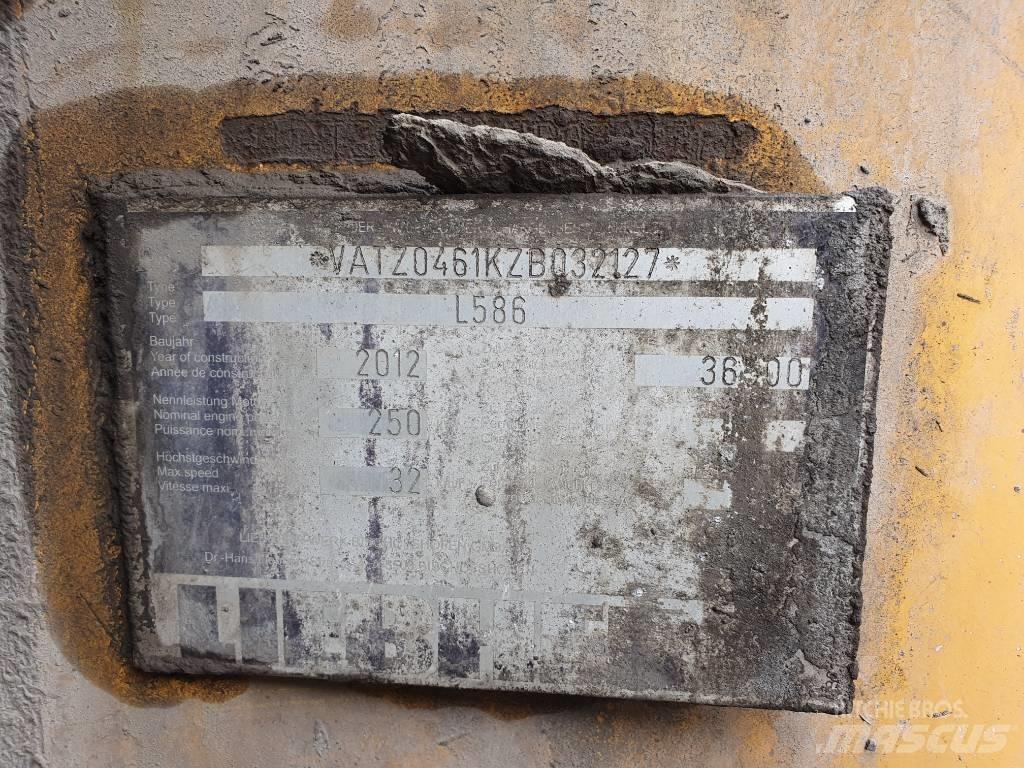 Liebherr L 586 Φορτωτές με λάστιχα (Τροχοφόροι)
