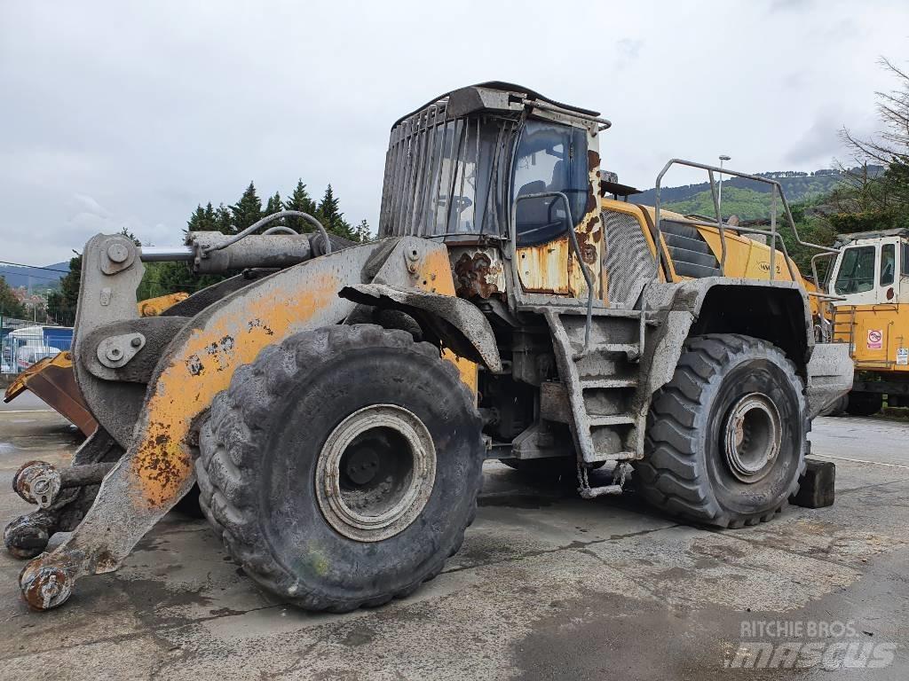Liebherr L 586 Φορτωτές με λάστιχα (Τροχοφόροι)