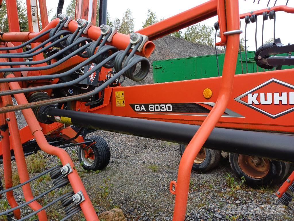 Kuhn GA8030 Αναμοχλευτήρες