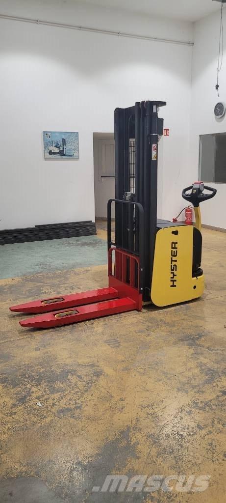 Hyster S 1.4 AC Ηλεκτρικά παλετοφόρα με ιστό