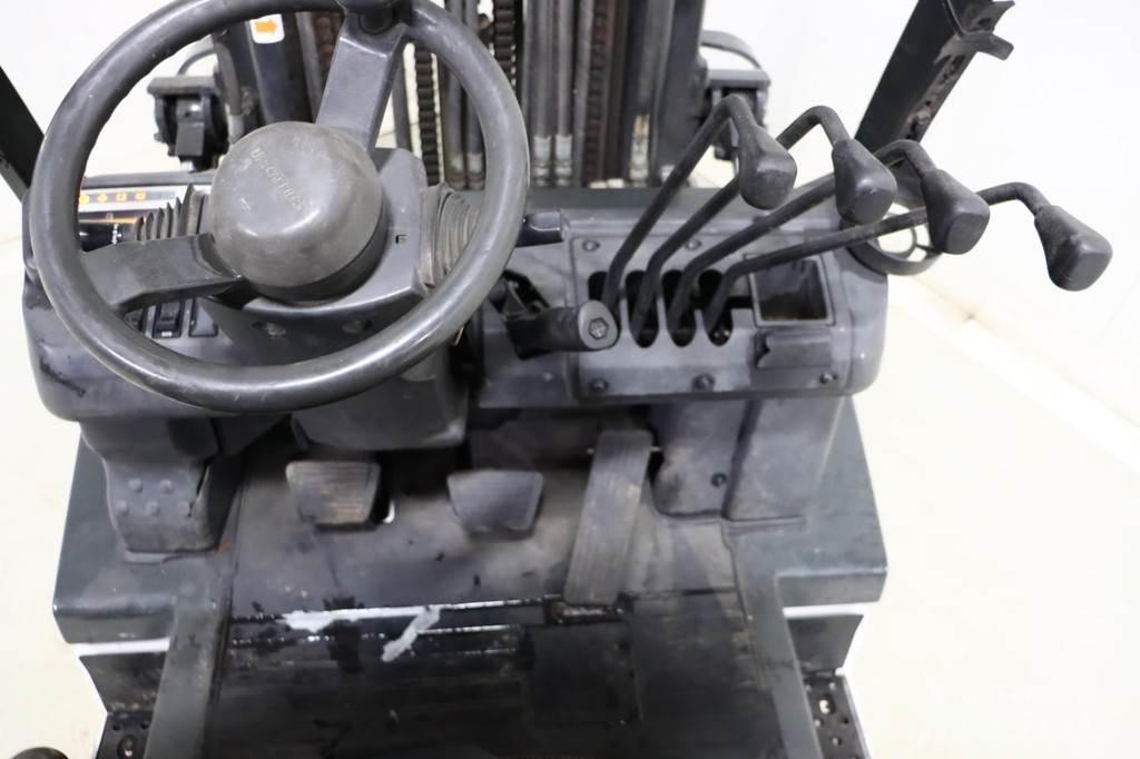 Nissan U1D2A20LQ Περονοφόρα ανυψωτικά κλαρκ με φυσικό αέριο LPG