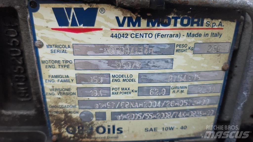 VM R754EU5 80 HP Κινητήρες