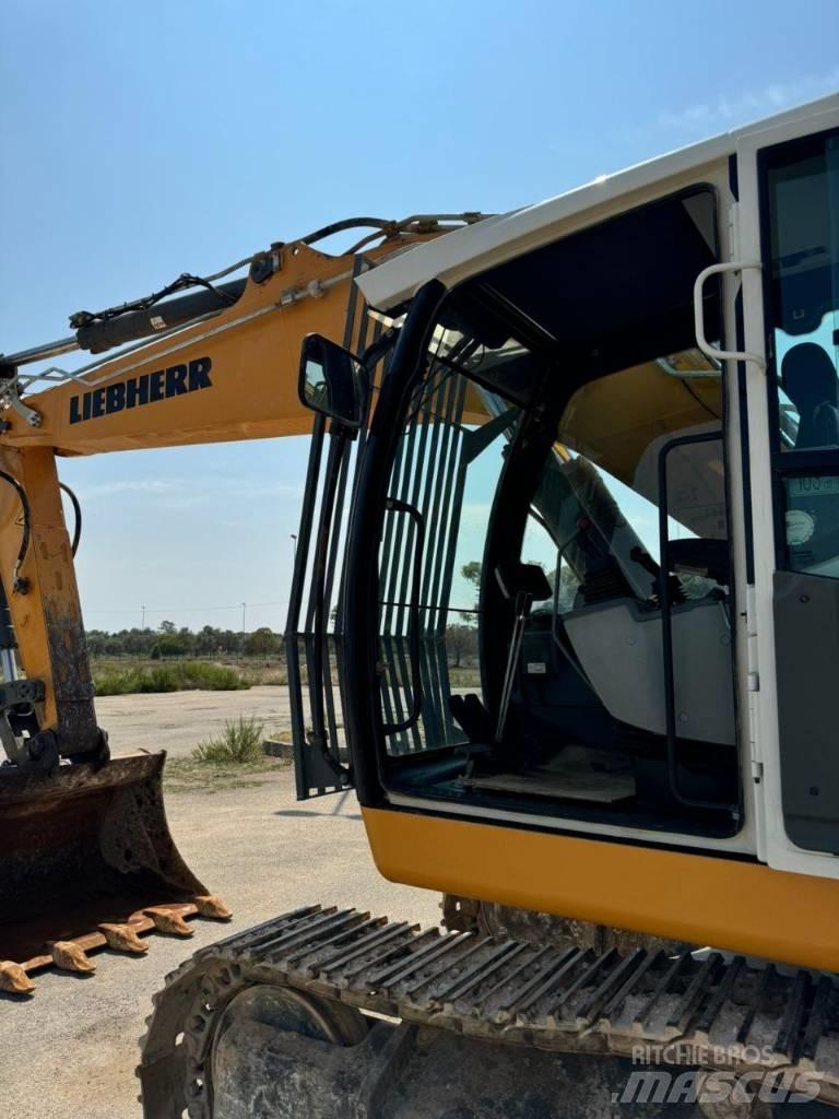 Liebherr 926 Εκσκαφείς με ερπύστριες