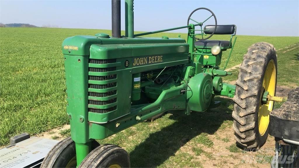 John Deere Model B Τρακτέρ