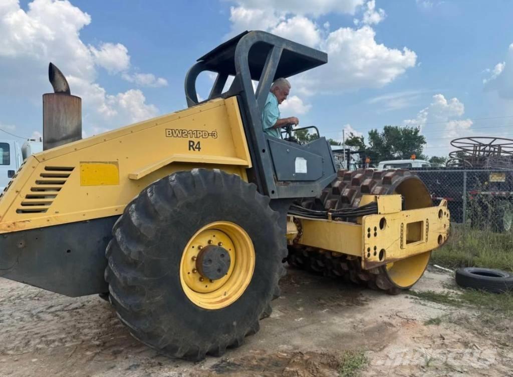 Bomag BW 211 P D-3 Οδοστρωτήρες μονού κυλίνδρου