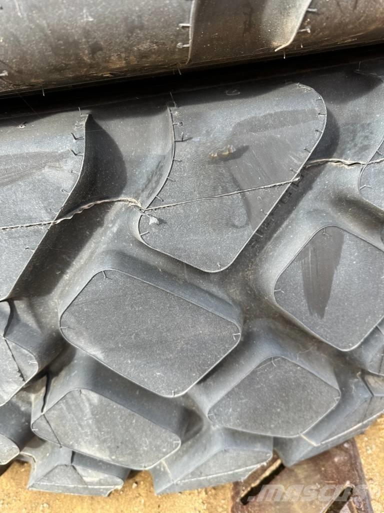 Goodyear 20.5R25 Ελαστικά και ζάντες
