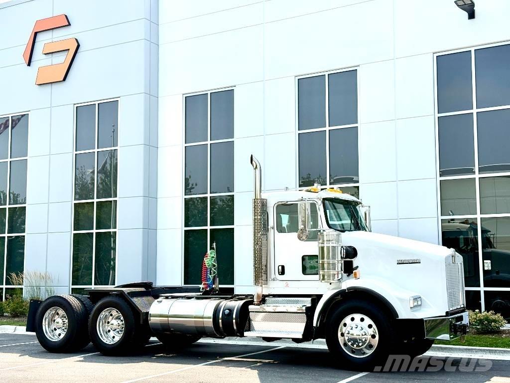 Kenworth T 800 Τράκτορες