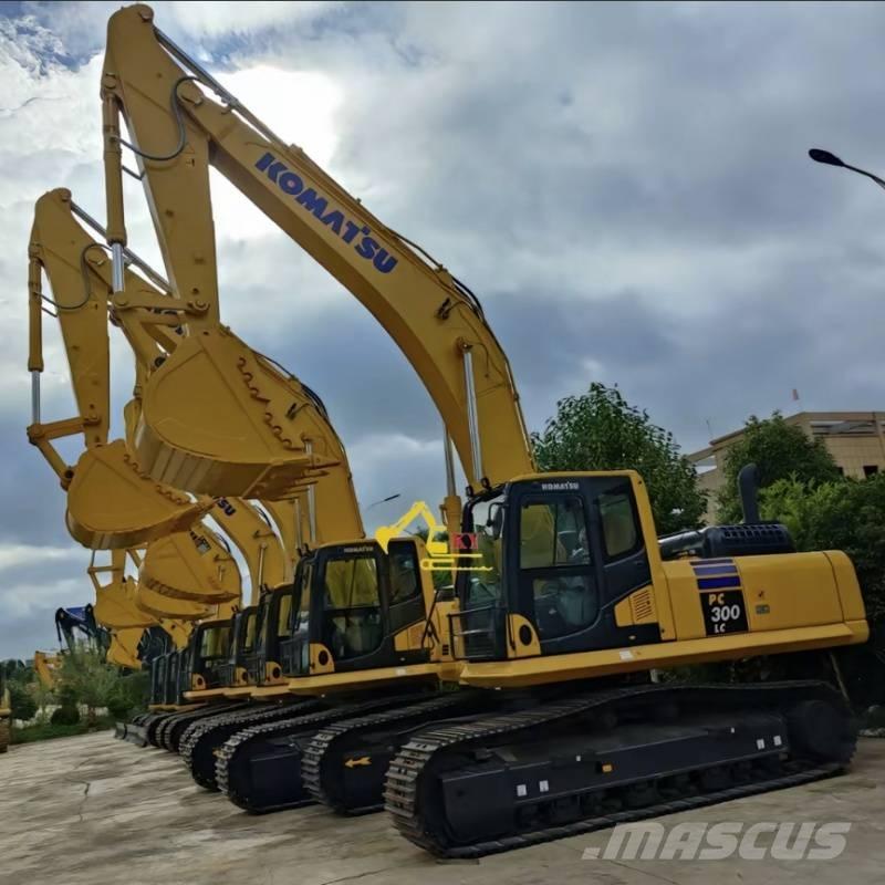 Komatsu PC 300-8 Εκσκαφείς με ερπύστριες